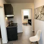 Apartament Erdgeschoss-appartement Mit Seeterasse *