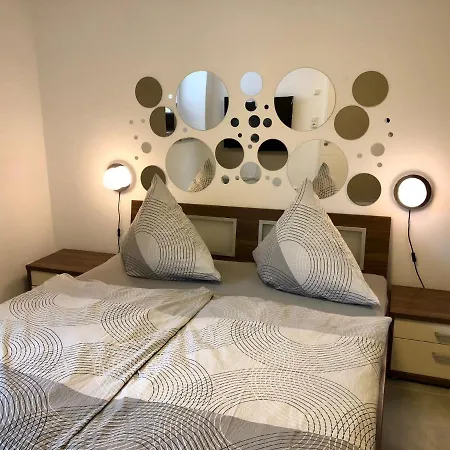 Erdgeschoss-appartement Mit Seeterasse Apartament Ahrensbok