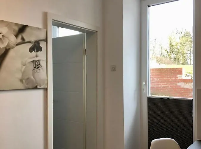 Apartamento Erdgeschoss-appartement Mit Seeterasse Ahrensbok