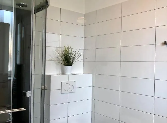 Erdgeschoss-appartement Mit Seeterasse Apartamento Ahrensbok